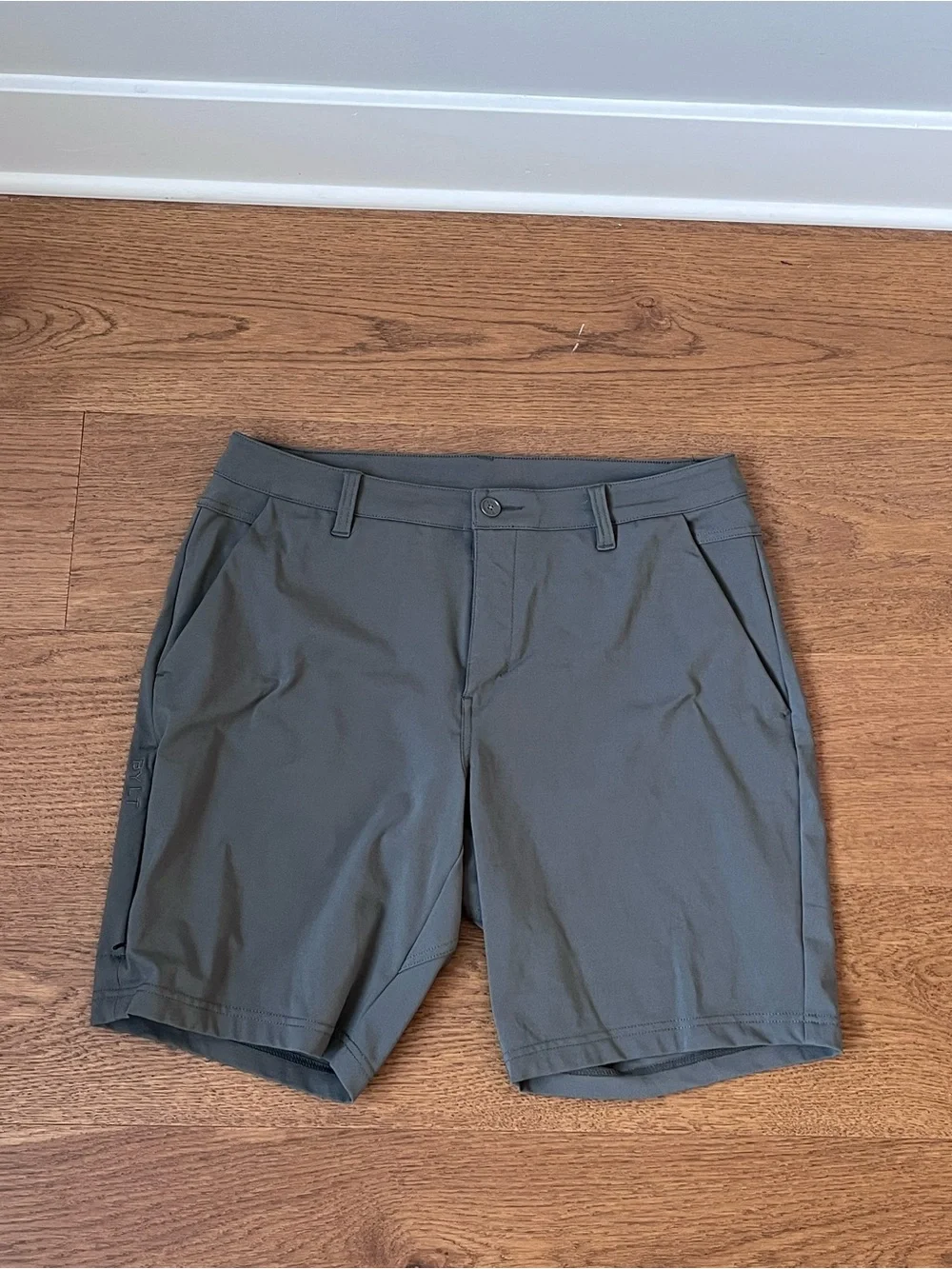 BYLT Premium Basics Everyday Chino Shorts 9”Men Size 36 Gray Flat Front Pockets